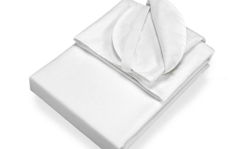 VÍZZÁRÓ MATRACVÉDŐ 200X200 CM